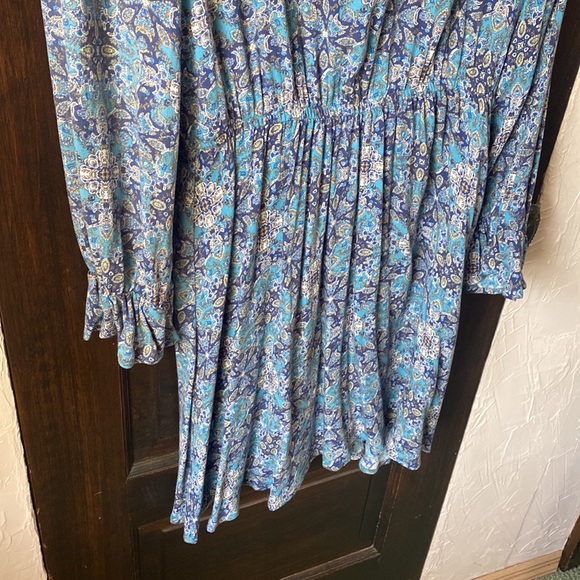 Floral/Aztec design dress - Picture 3 of 3